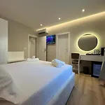 Charles Center Guest house Tirana