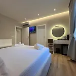 Charles Center Guest house