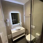 Charles Center Guest house 3*