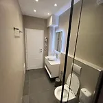 Charles Center 3* Tirana