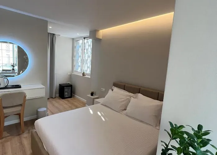 Casa de hóspedes Charles Center Tirana